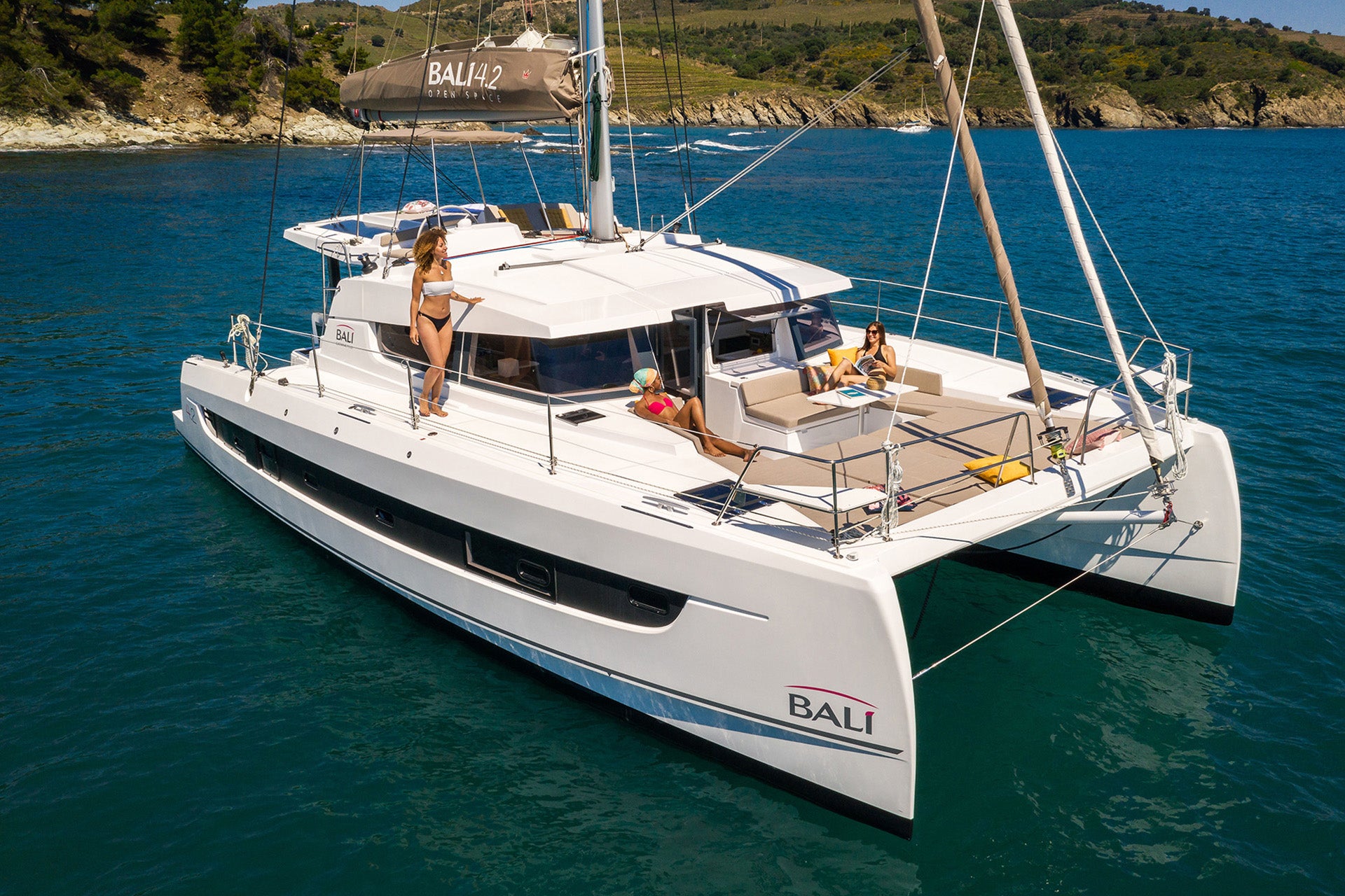 www.dreamyachtsales.com