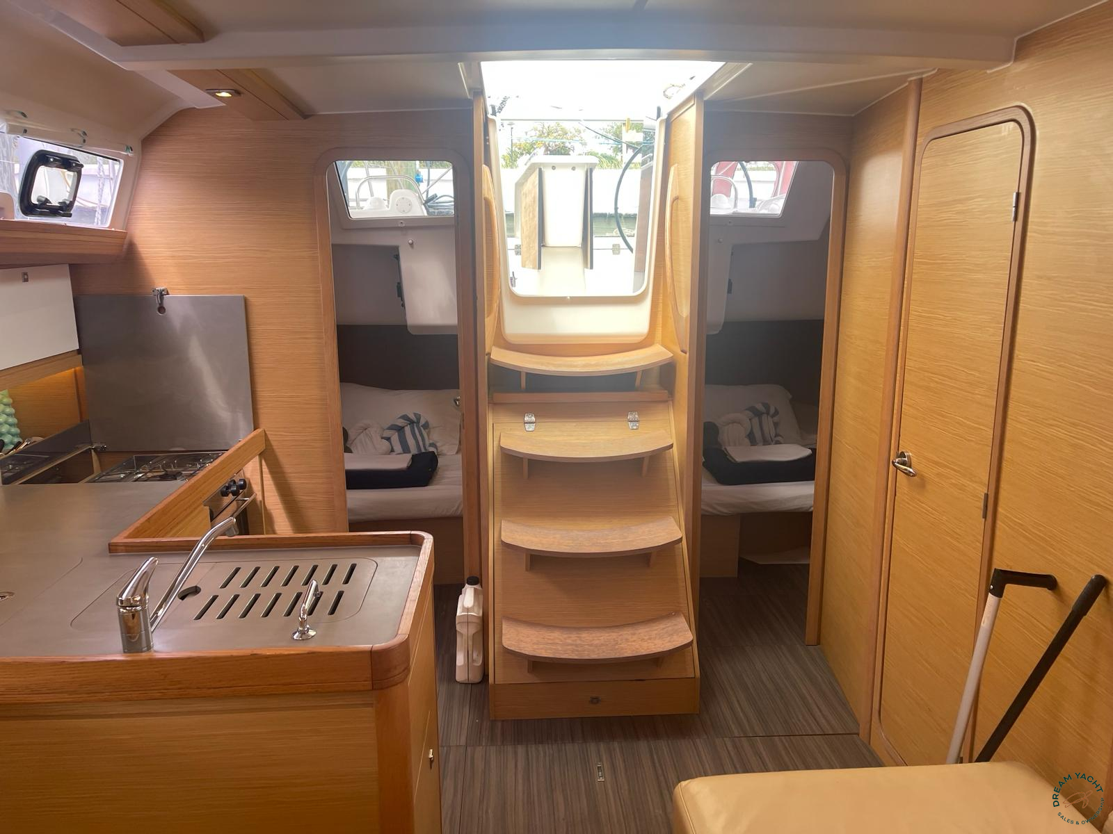 2022 Dufour 412 — Reload