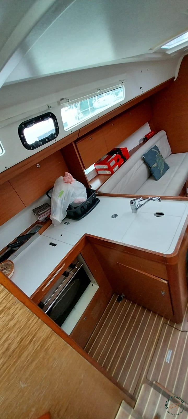 2017 Dufour 350 Gl — Pissaro