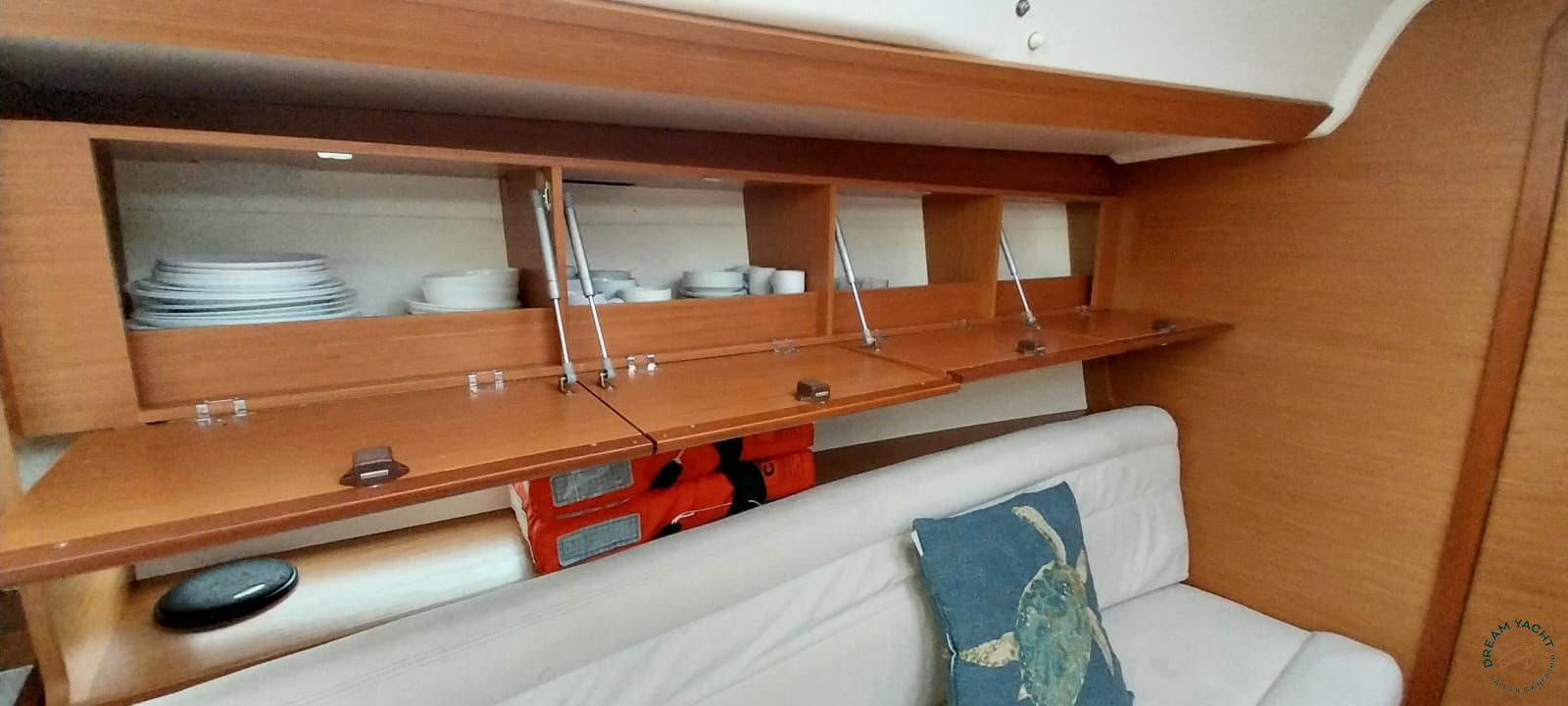 2017 Dufour 350 Gl — Pissaro