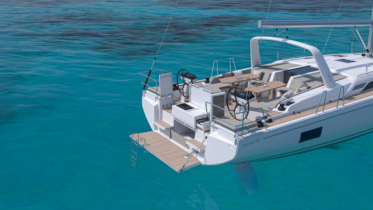 OCEANIS 52 Exterior aft and swim platform