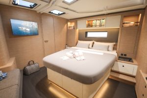Dufour 54 Cabin