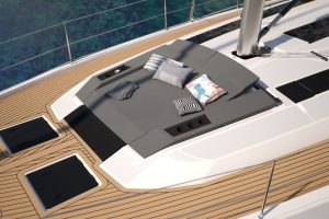 Dufour 54 Foredeck