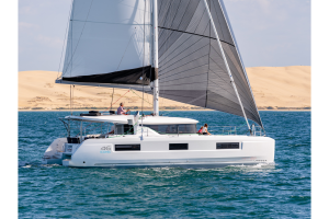 Lagoon 46 Iconic sailing catamaran
