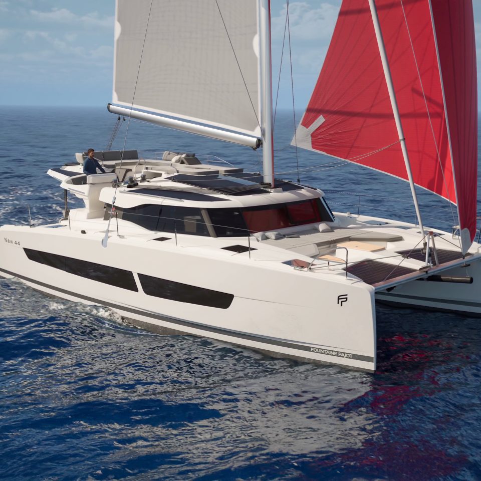 Fountaine Pajot New 44 Exterior
