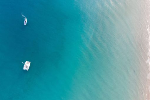 Catamaran vs Monohull: Which is Right for You?