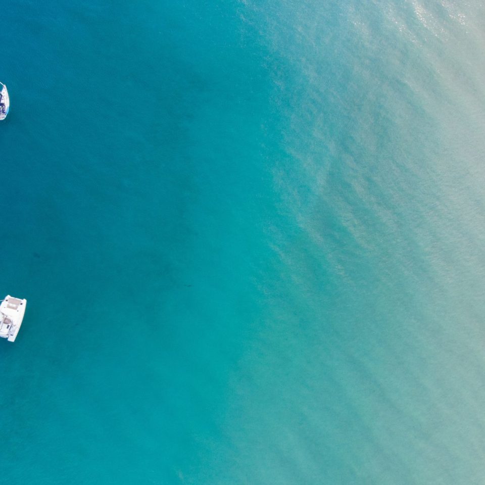 Catamaran vs Monohull: Which is Right for You?