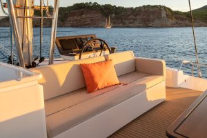 Bali 5.8 exterior seating