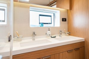 Bali 5.8 bathroom