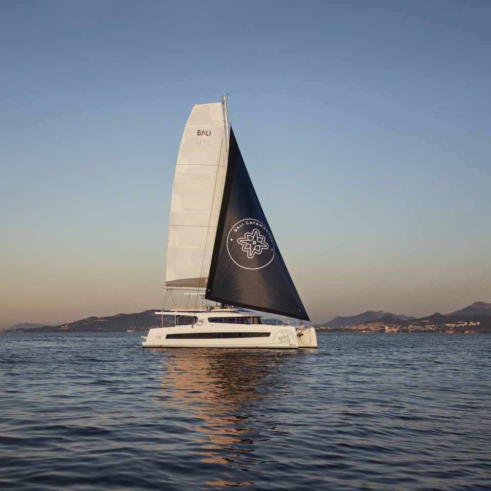 Bali 5.8 sailing catamaran