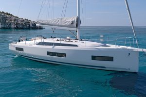 OCEANIS 42 moored