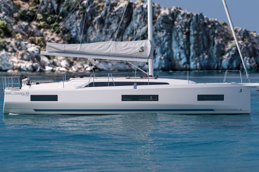 OCEANIS 42